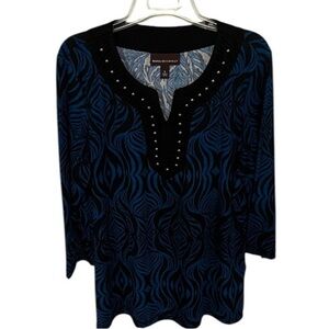 Dana Buchman Blue and Black Patterned Woman’s Quarter Sleeve Tunic 
Size Large